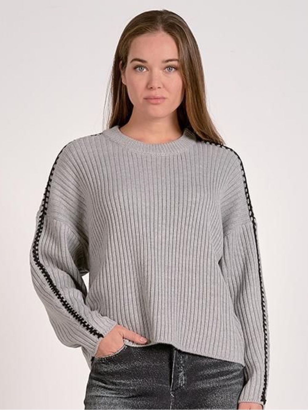 New! Elan Light Gray Ribbed Crewneck Sweater with Black Trim